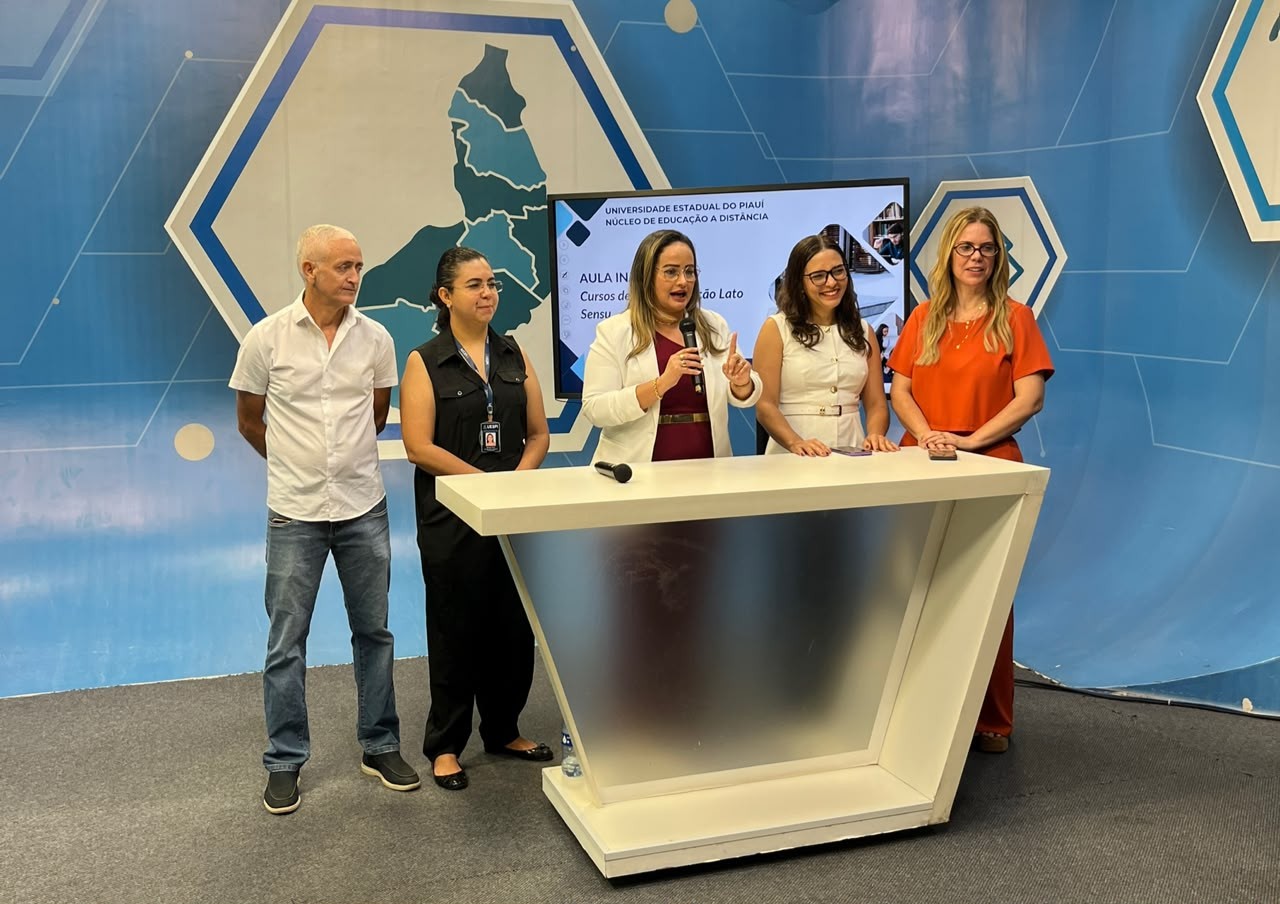 Canal Educação transmite aula inaugural de cursos de pós-graduação da UESPI